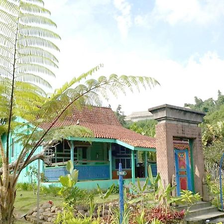 Jadul Village Resort Лембанг Екстериор снимка