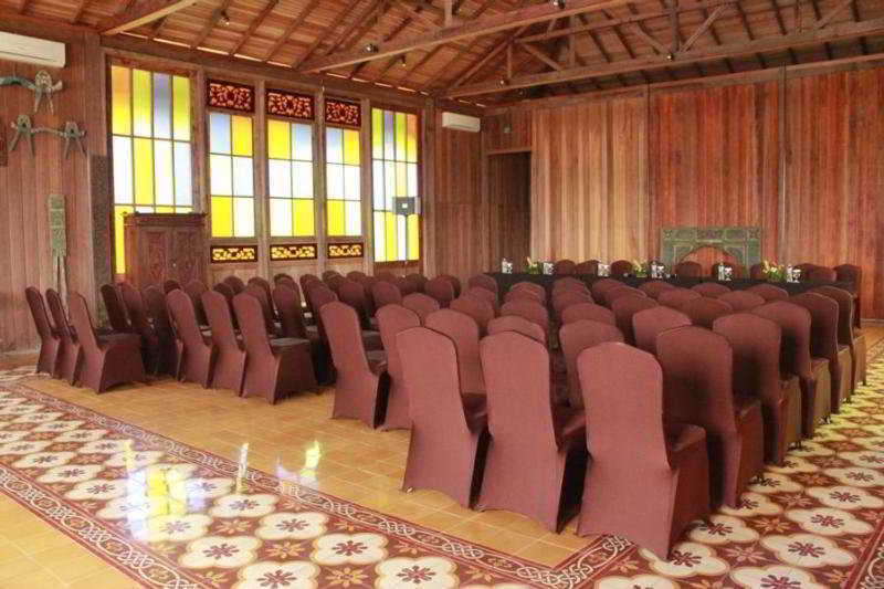 Jadul Village Resort Лембанг Екстериор снимка